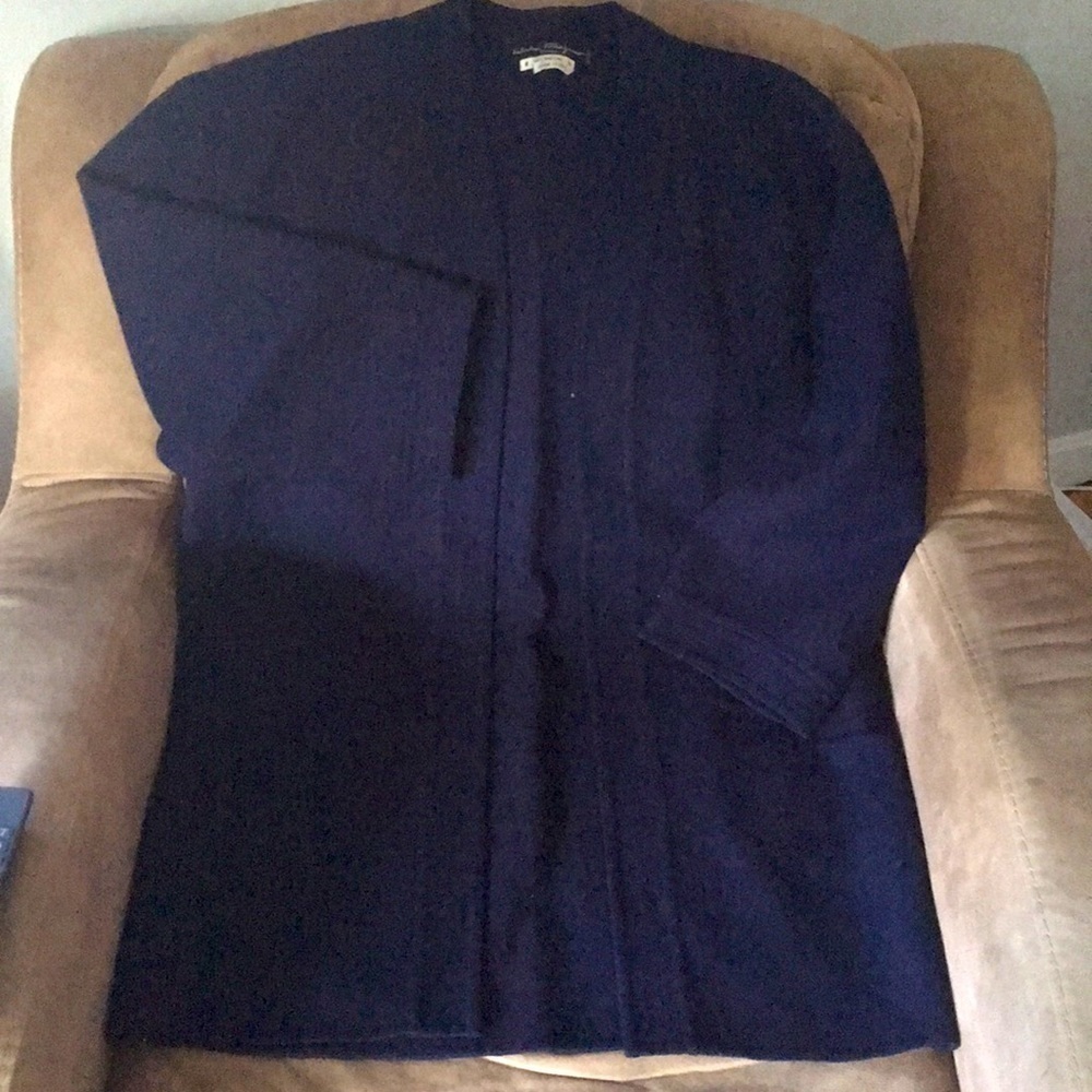 SALVATORE Ferragamo Wool Navy Blue Open Jacket Generous